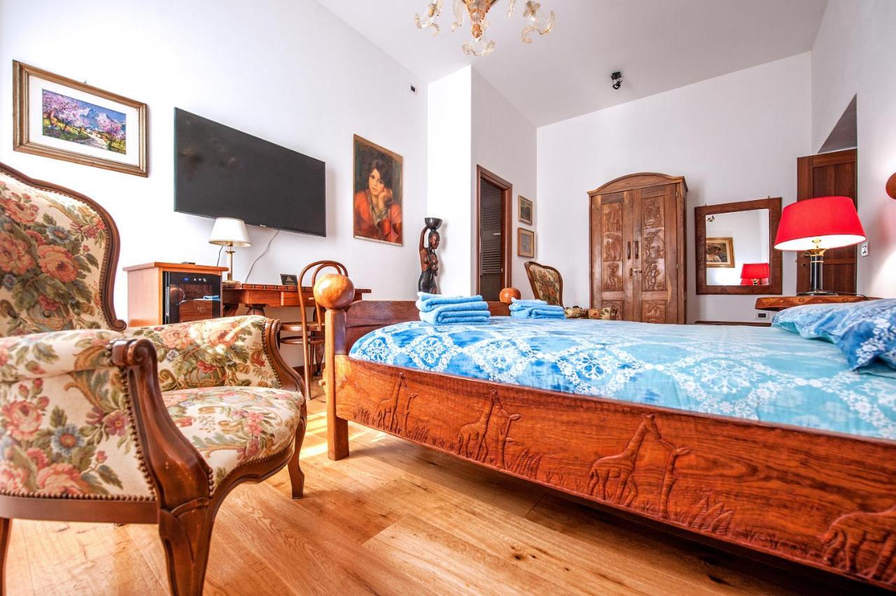 B&B Bone Novelle Dimora Storica Palazzo Zuzi ลาควิลา ภายนอก รูปภาพ