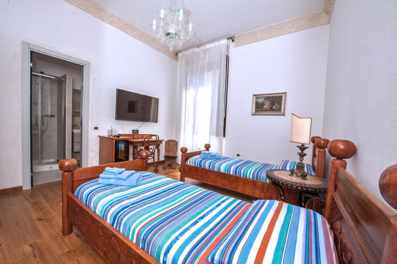 B&B Bone Novelle Dimora Storica Palazzo Zuzi ลาควิลา ภายนอก รูปภาพ