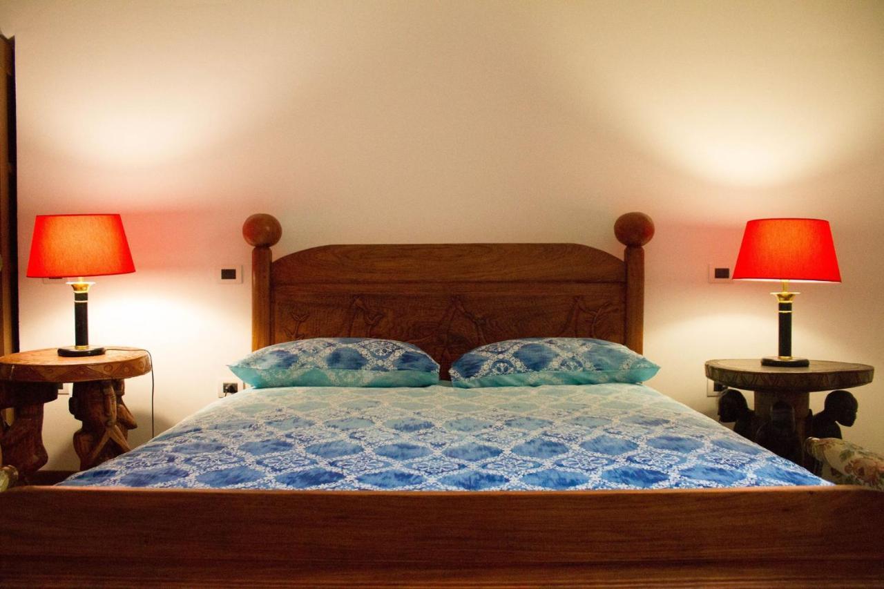 B&B Bone Novelle Dimora Storica Palazzo Zuzi ลาควิลา ภายนอก รูปภาพ